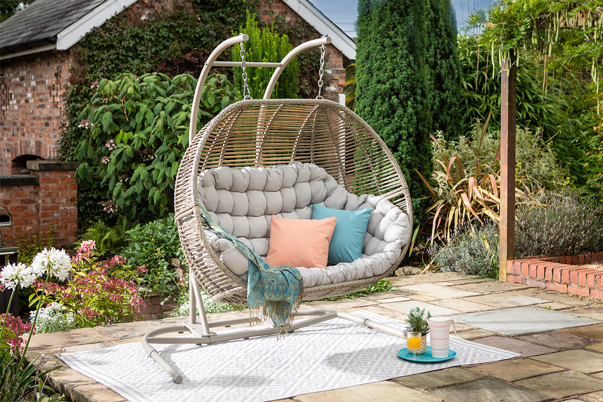 Westbury Double Hanging Chair Westbury Weave Garden Furniture